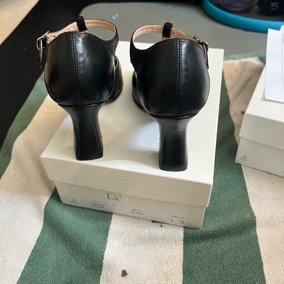 Rita - Picture 3 of 11